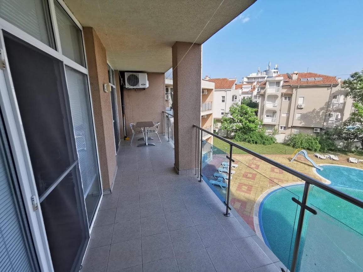 Appartement in Semiramida Gardens Sunny Beach Buitenkant foto